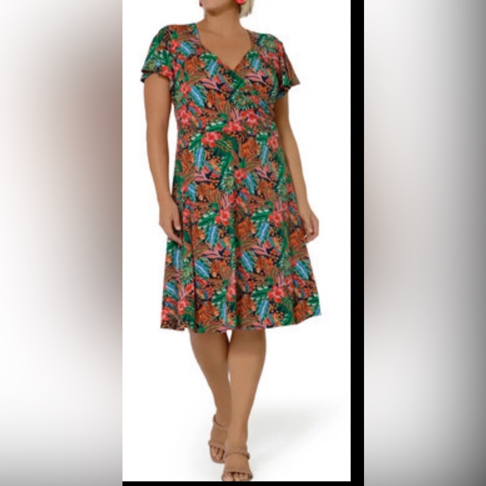 NWT Leota women’s sweetheart flutter dress 2X